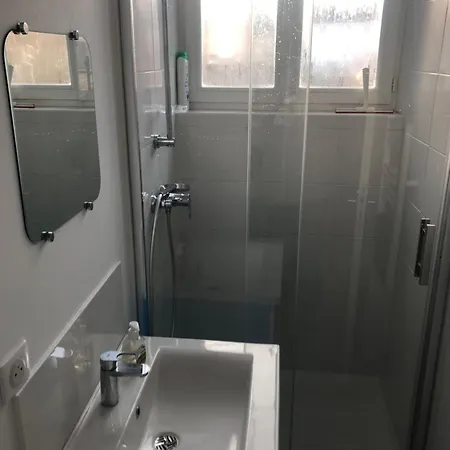 Acces Direct Odette Apartment